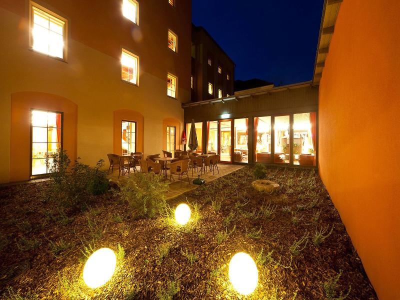 Hotel Jufa Weinviertel - Eselsmühle Seefeld-Kadolz