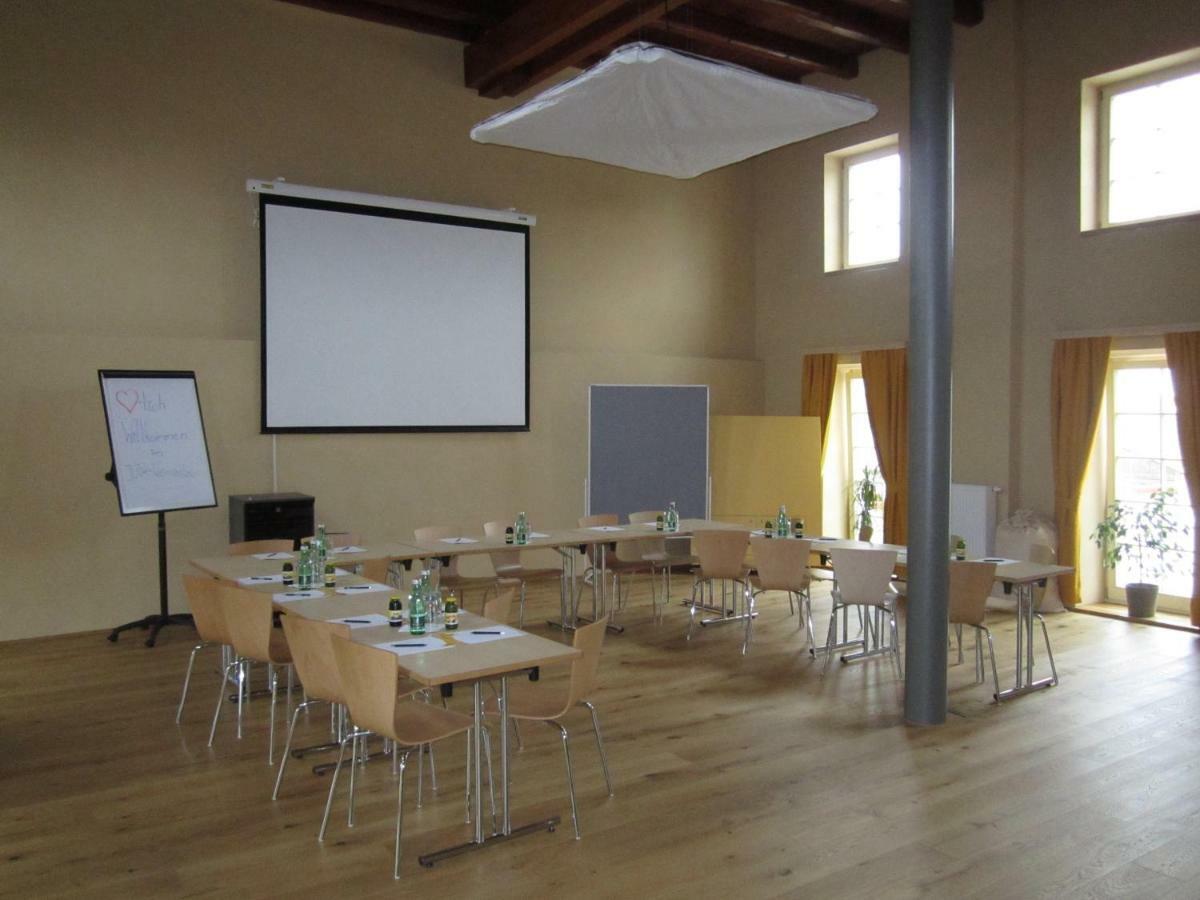 Hotel Jufa Weinviertel - Eselsmühle Seefeld-Kadolz